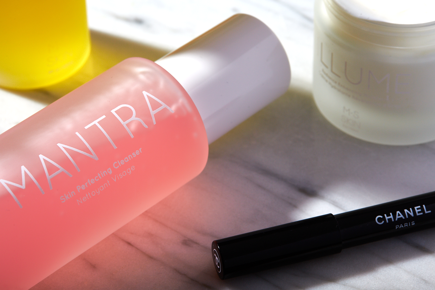 MANTRA | Skin Perfecting Cleanser