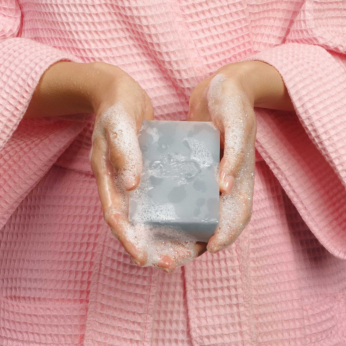 Mimosa & Sandalwood
- Dip Body Wash Cleansing Soap Bar
