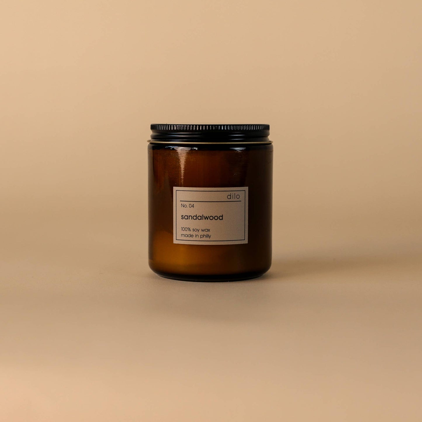 No. 04 Sandalwood Candle - 3 Sizes