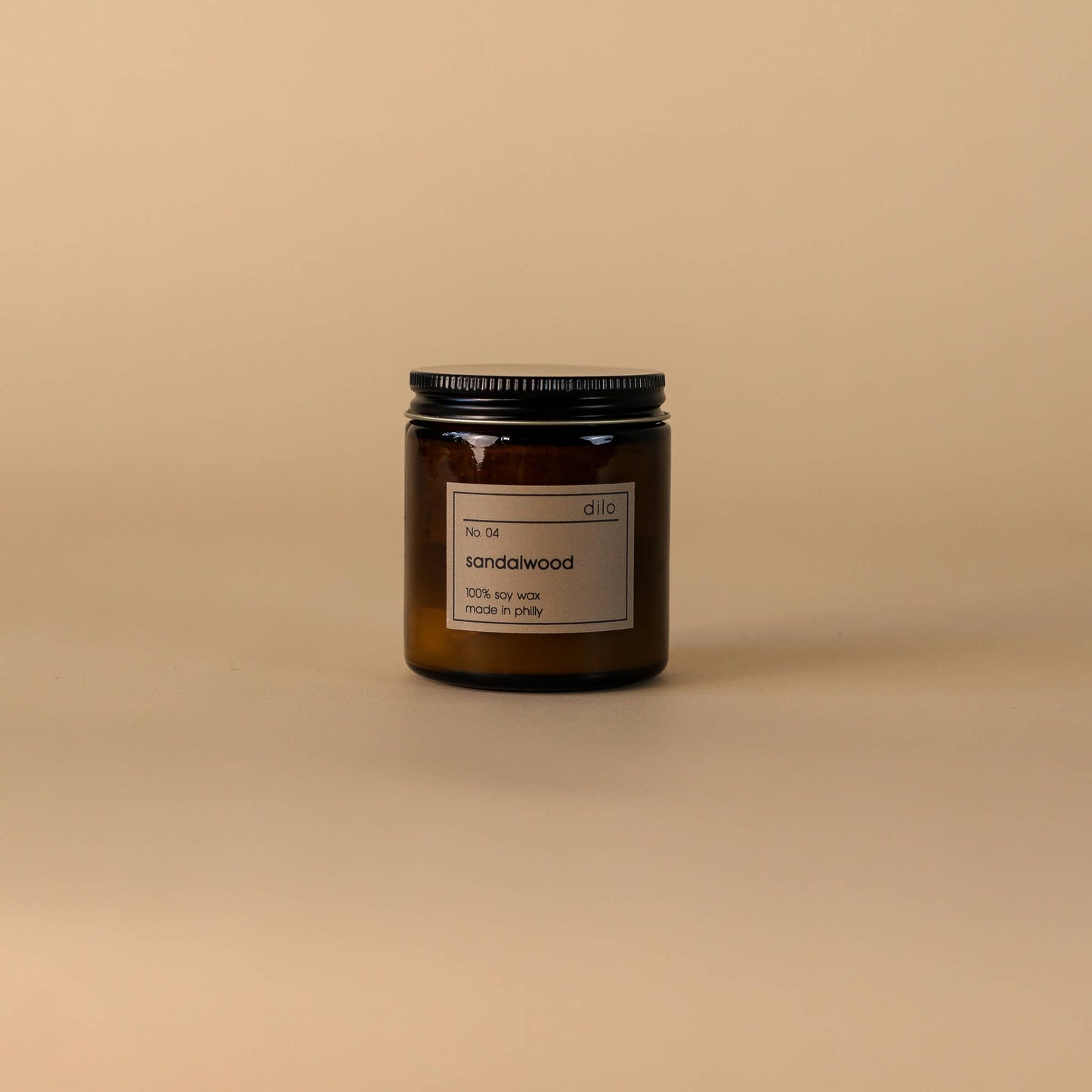 No. 04 Sandalwood Candle - 3 Sizes