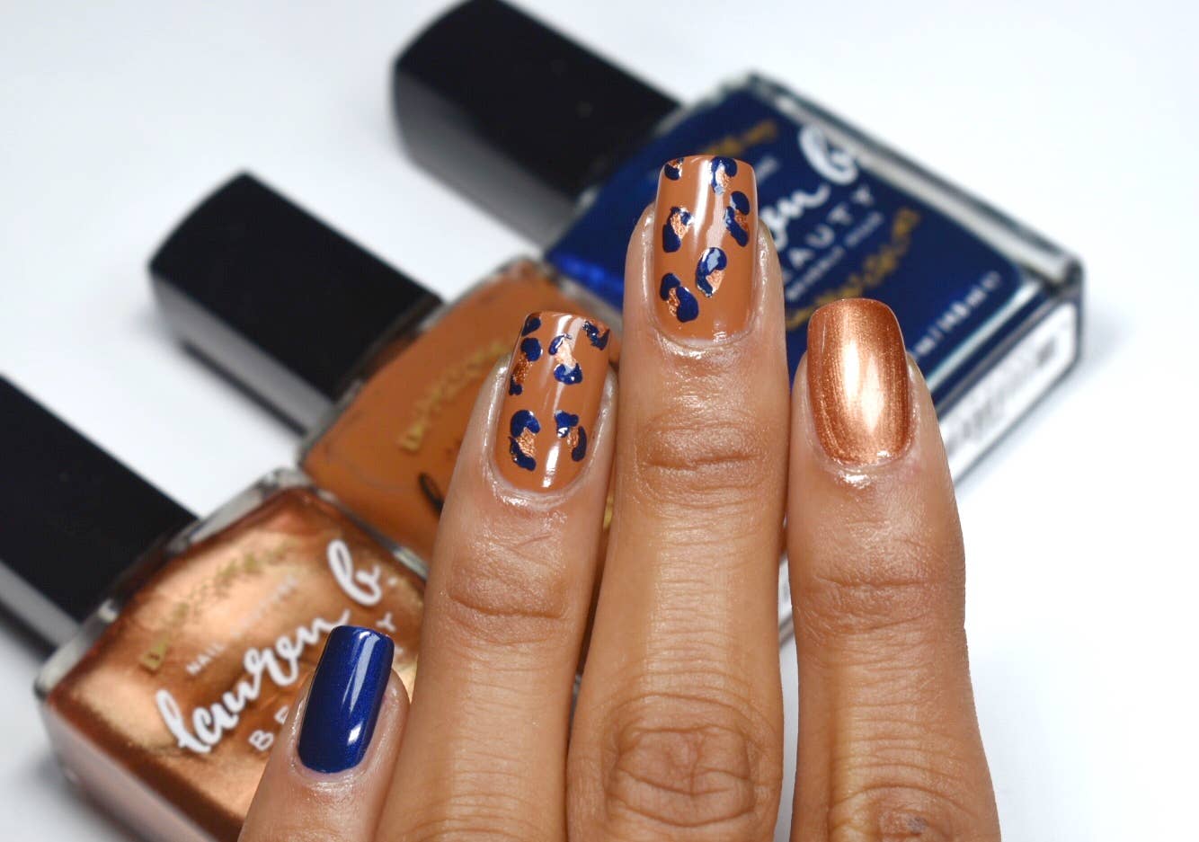 Lauren B. Beauty - SUN ACTIVATED UV GEL TOP COAT