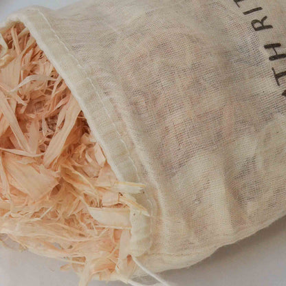 Cedar and Myrrh - Sugi Japanese Bath Flakes