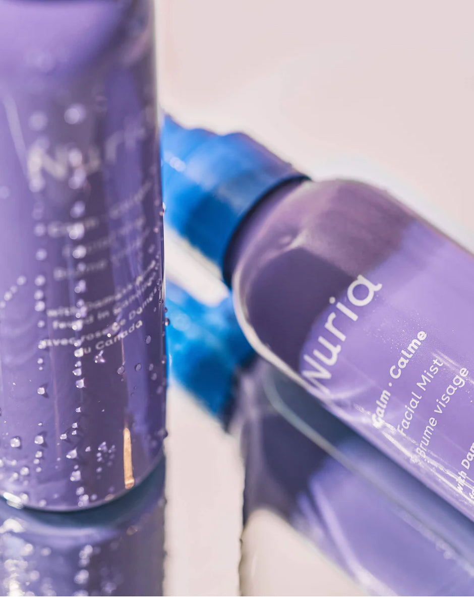 Calm Facial Mist
A calming, floral mist that preserves makeup