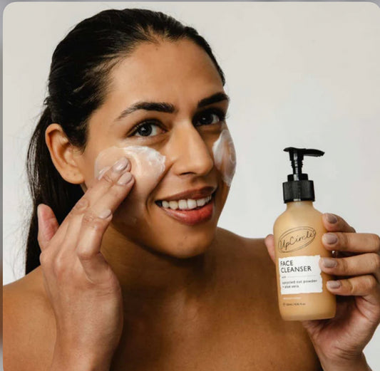 Eco Cleansing Face Milk with Aloe Vera + upcycled Oat Powder