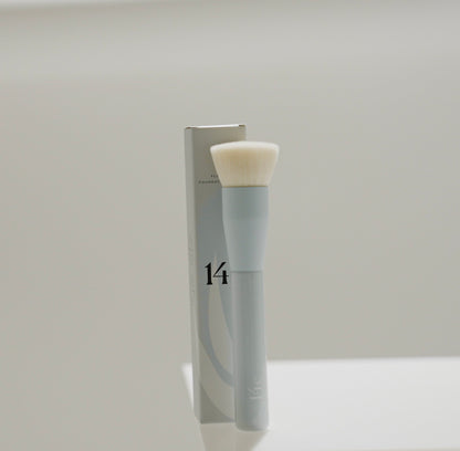 Flat Top Foundation Brush